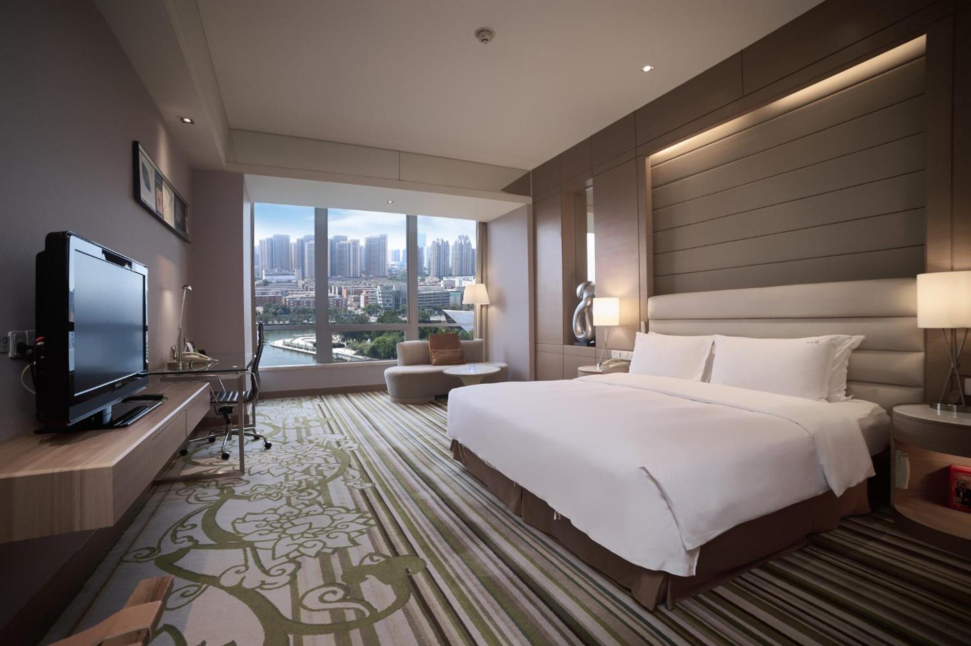 Holiday Inn Tianjin Riverside By Ihg Exterior photo